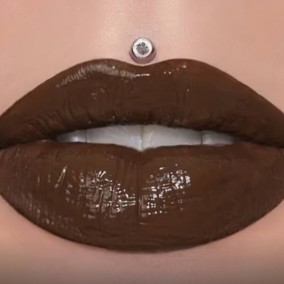 Dominatrix Jeffree Star Liquid Lipstick - Qty 1 Lipstick Included - Picture 1 of 5